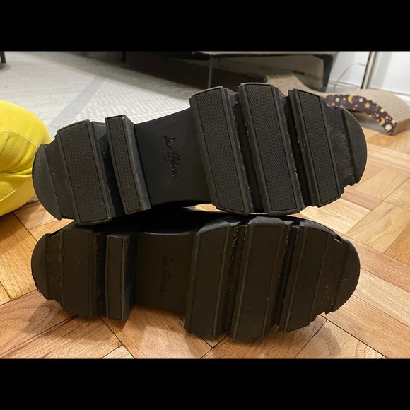 Sam Edelman Daelyn Lug Sole Booties - Picture 10 of 11